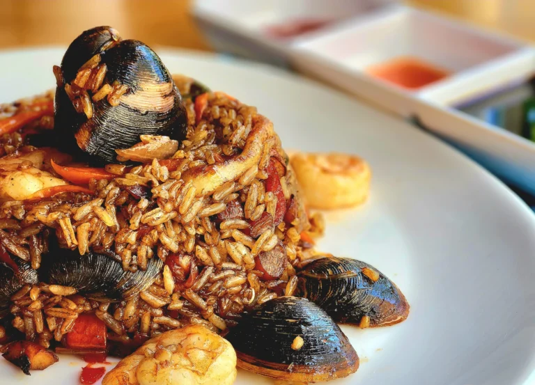 plata de comida caribeña